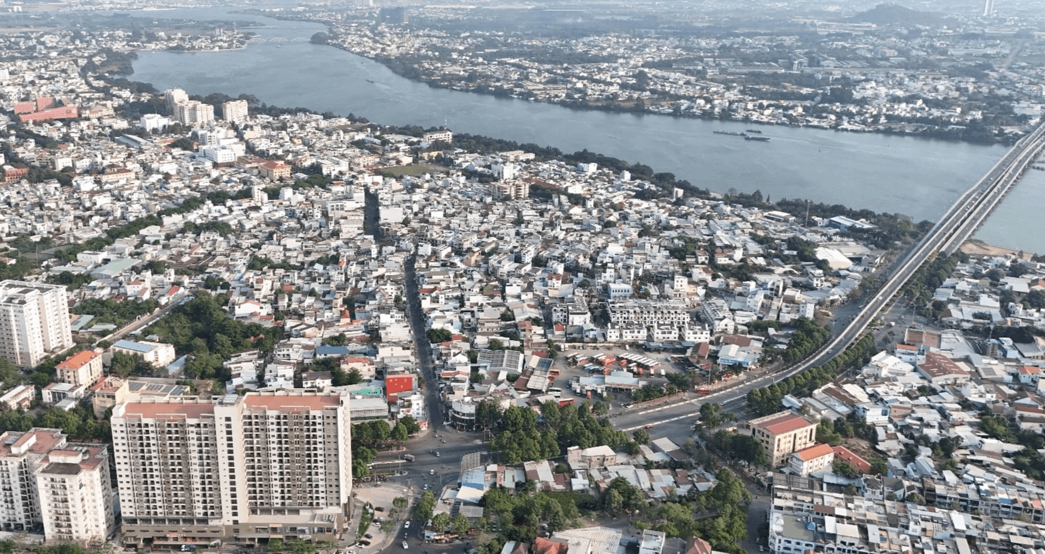 Việt Nam sắp có thành phố trực thuộc Trung ương thứ 7, là tỉnh giàu nhất cả nước hiện nay- Ảnh 1. Việt Nam sắp có thành phố trực thuộc Trung ương thứ 7, là tỉnh giàu nhất cả nước hiện nay- Ảnh 1.