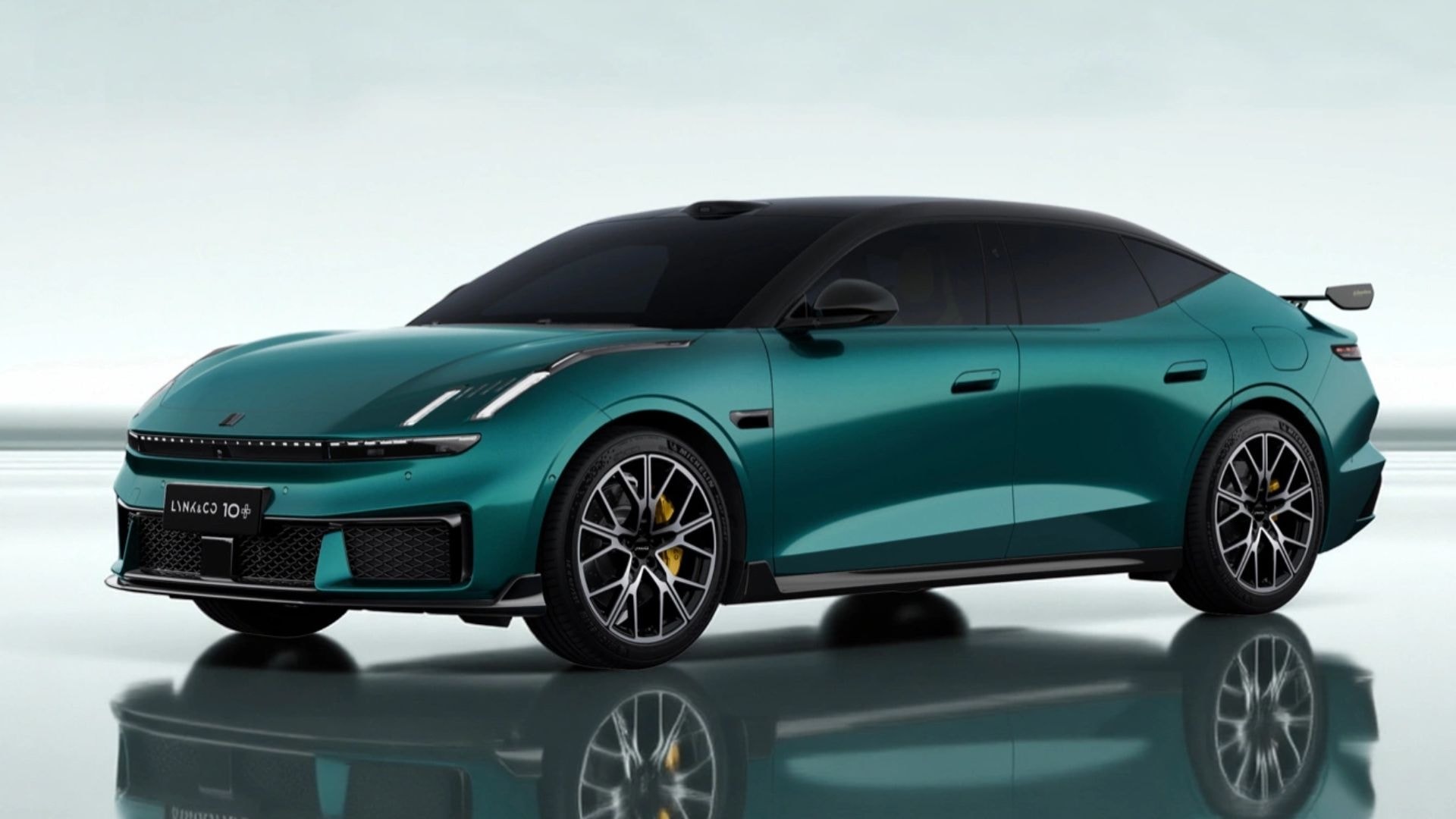 BYD vừa ra mắt công nghệ mới vừa tròn 1 tháng, Lynk & Co lập tức 'đáp trả' bằng pin thế hệ mới