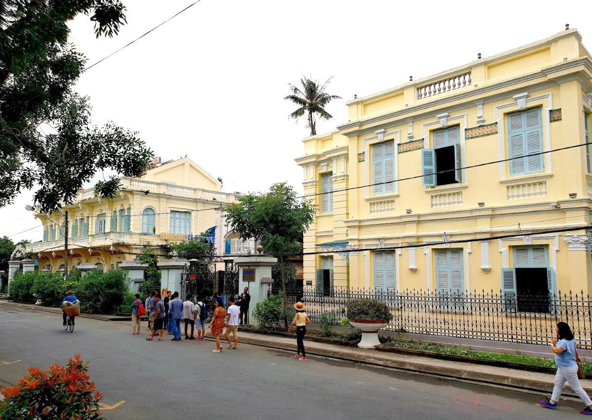 nhacongtubaclieu_1775639006.jpg