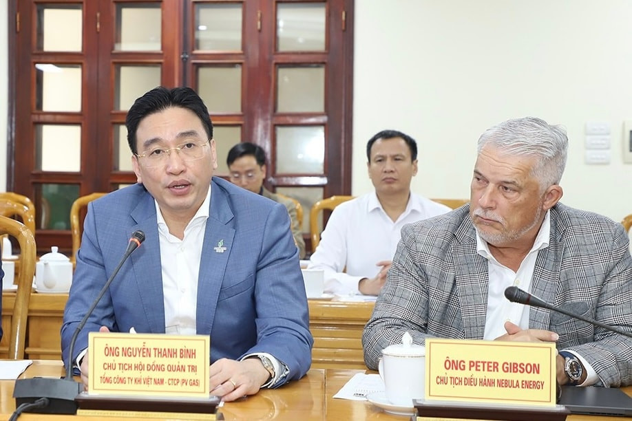 Ông Nguyễn Thanh Bình, Chủ tịch HĐQT Tổng Công ty Khí Việt Nam, đã chia sẻ về định hướng đầu tư các dự án của đơn vị tại Hà Tĩnh.