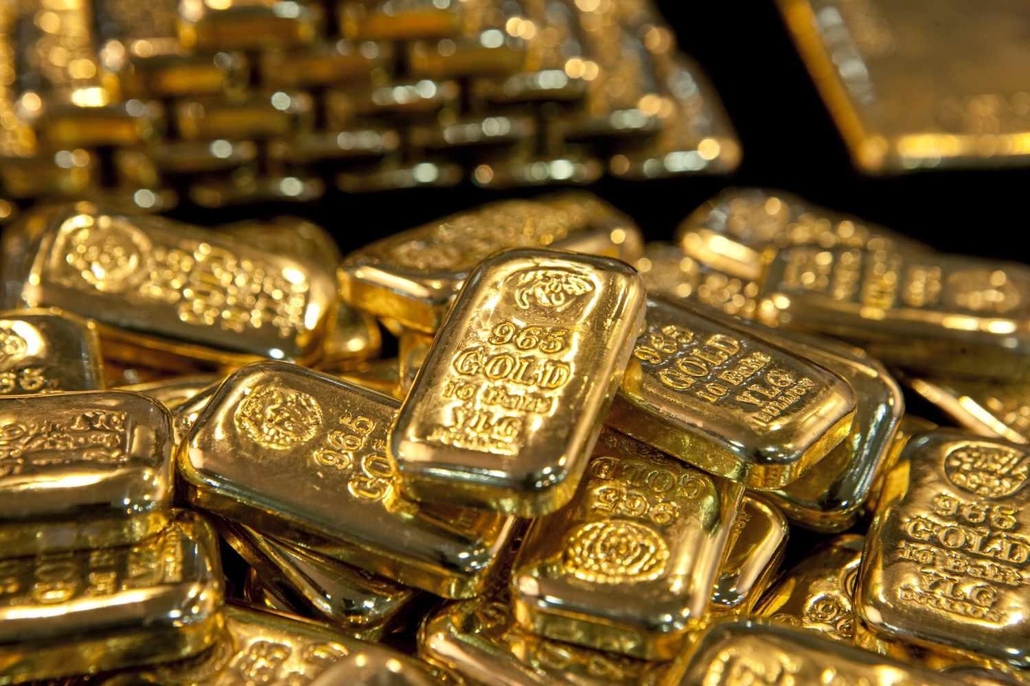 1770330677594_howtobuygoldbarsgettyimages-1689908174-3c6c_1775614030.jpeg