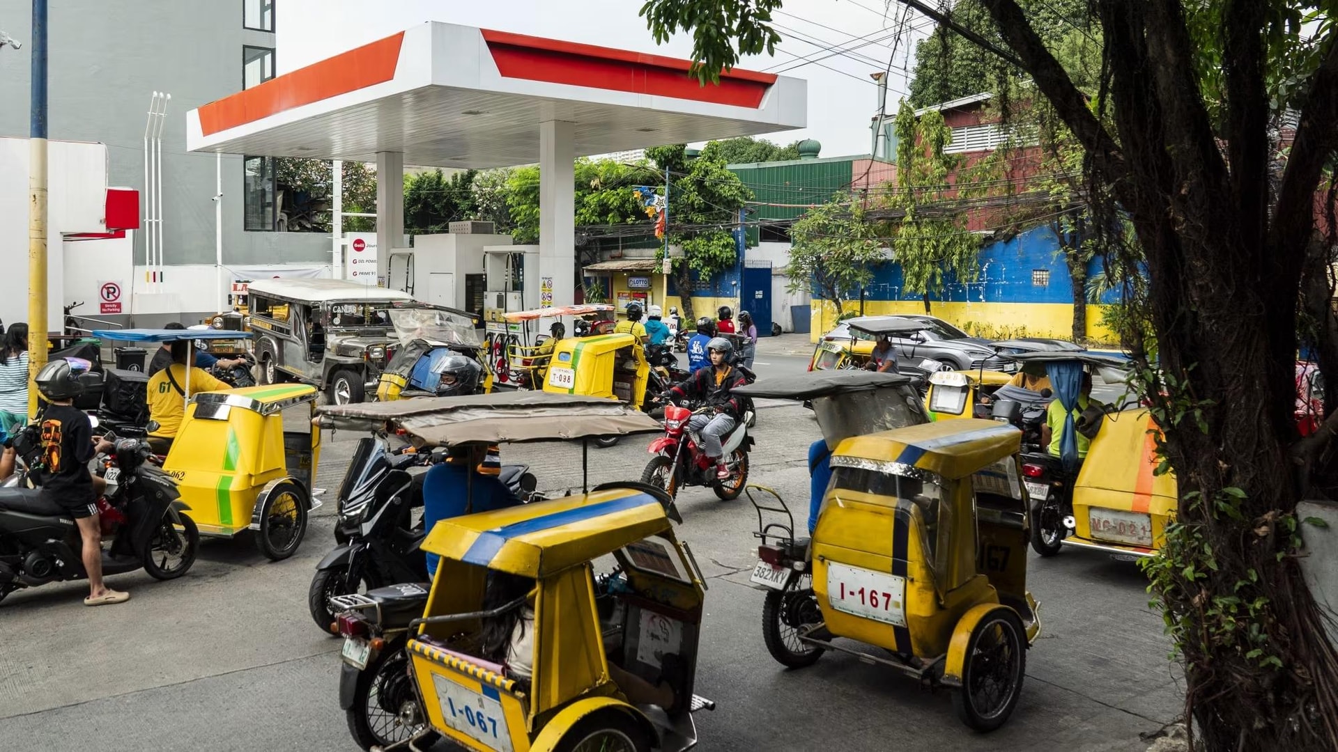 Châu Á đối mặt cú sốc thiếu nhựa, nguy cơ lạm phát lan rộng