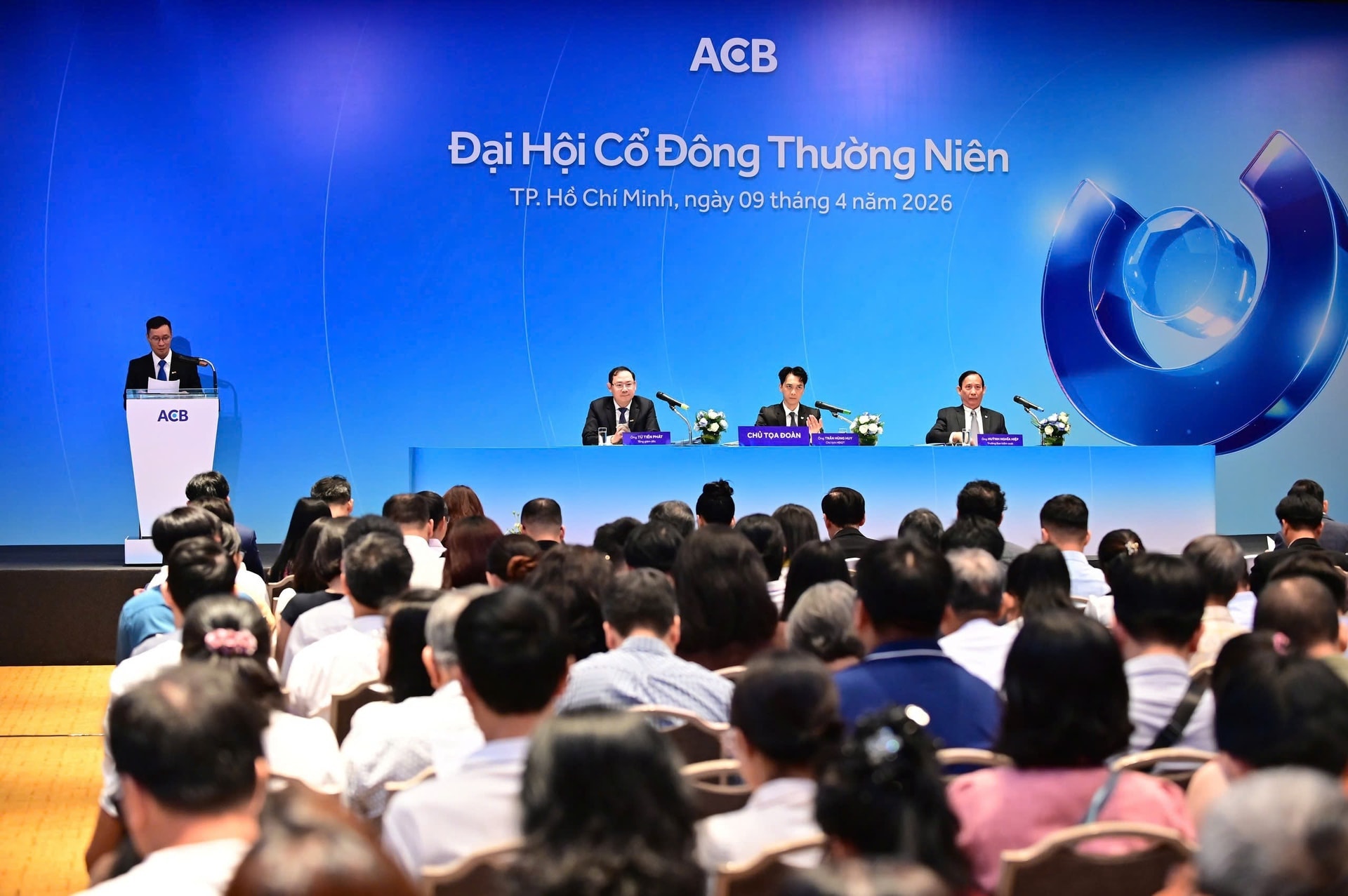ĐHĐCĐ ACB: Mục tiêu tín dụng tăng 16%, chia cổ tức năm 2026 đến 25%, 'lấn sân' sang bảo hiểm