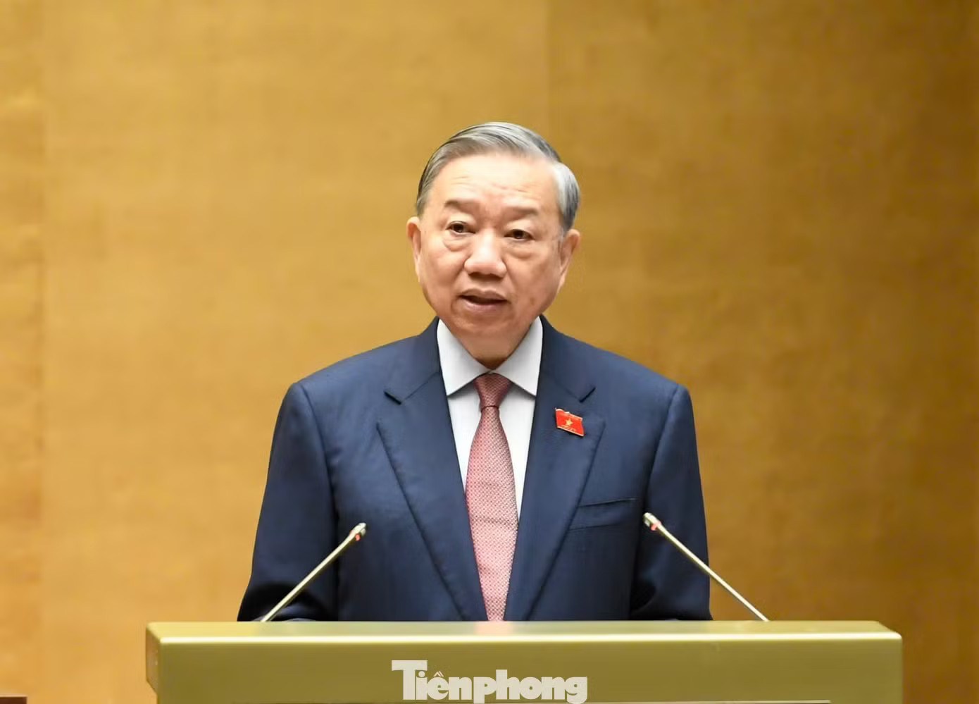 Tổng Bí thư, Chủ tịch nước Tô Lâm. Ảnh: Như Ý. Trung ương yêu cầu sửa đổi Luật Đất đai, kiểm soát tài sản, thu nhập của người có chức vụ - Ảnh 1.