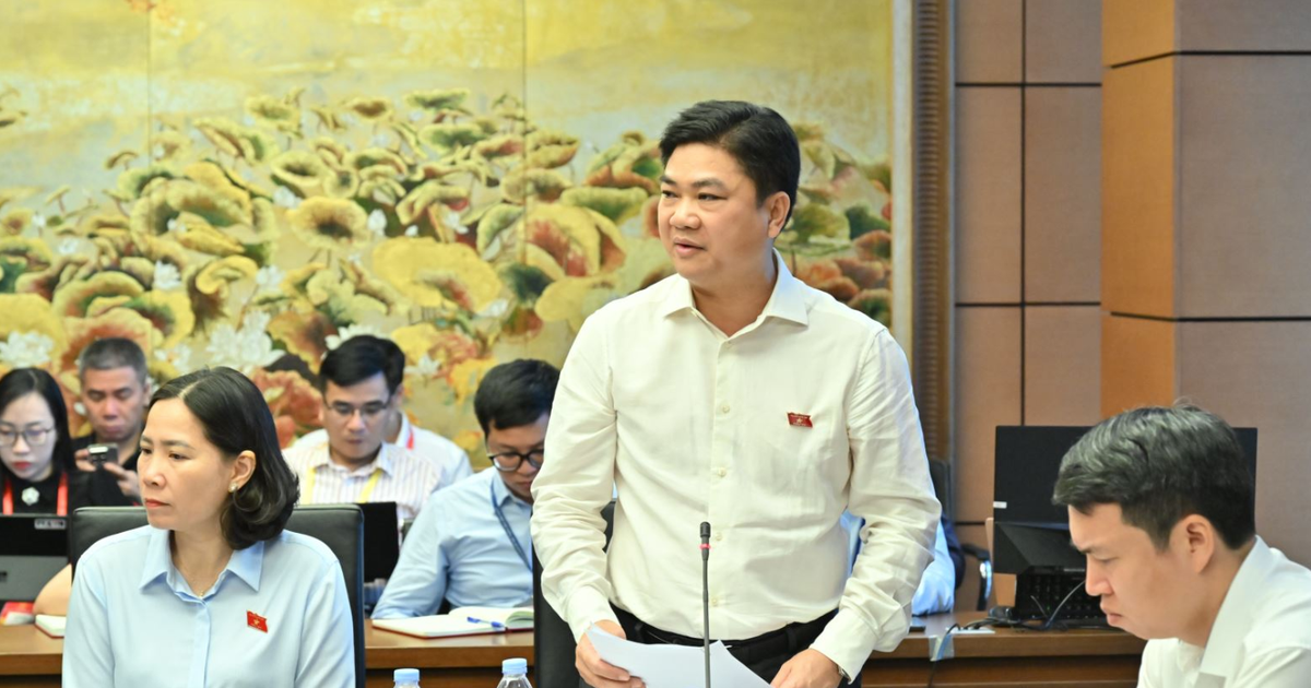 Mua bán xe máy cũ không nên bắt buộc phải công chứng