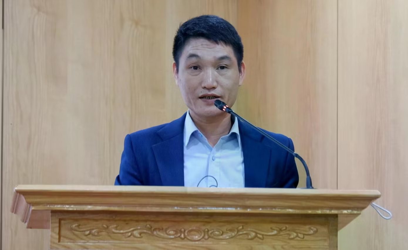 Lý do điều chỉnh giá xăng dầu lúc nửa đêm - Ảnh 1.