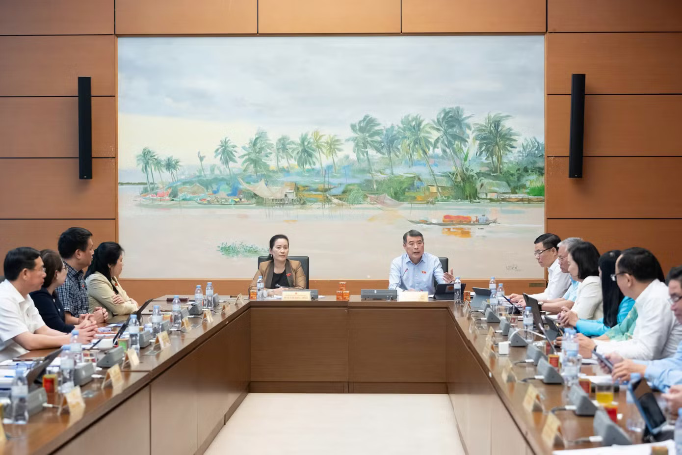 Thủ tướng Lê Minh Hưng: Thể chế vẫn là yếu tố then chốt, quyết định - Ảnh 2.