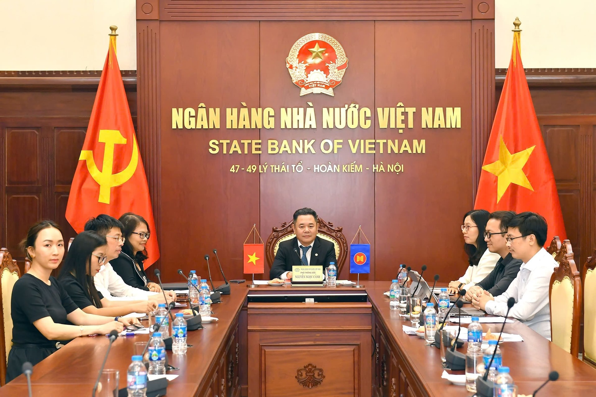 9.4-2-nhtw-asean-voi-ceo-cac-to-chuc-tai-chinh.jpg