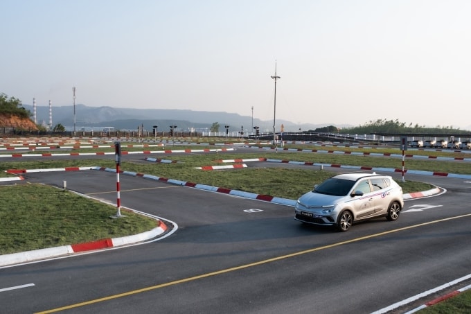 Tin vui cho hàng triệu học viên thi sát hạch lái xe sau ngày 1/7 - Ảnh 1.