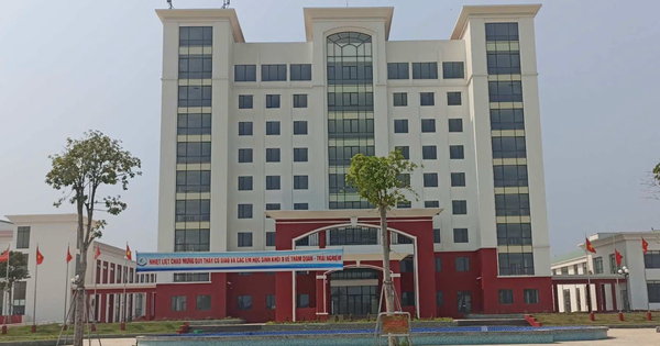 Trường đại học nghìn tỷ bỏ hoang gần 2 thập kỷ: Khánh thành 4 tháng nhưng chưa đưa vào sử dụng