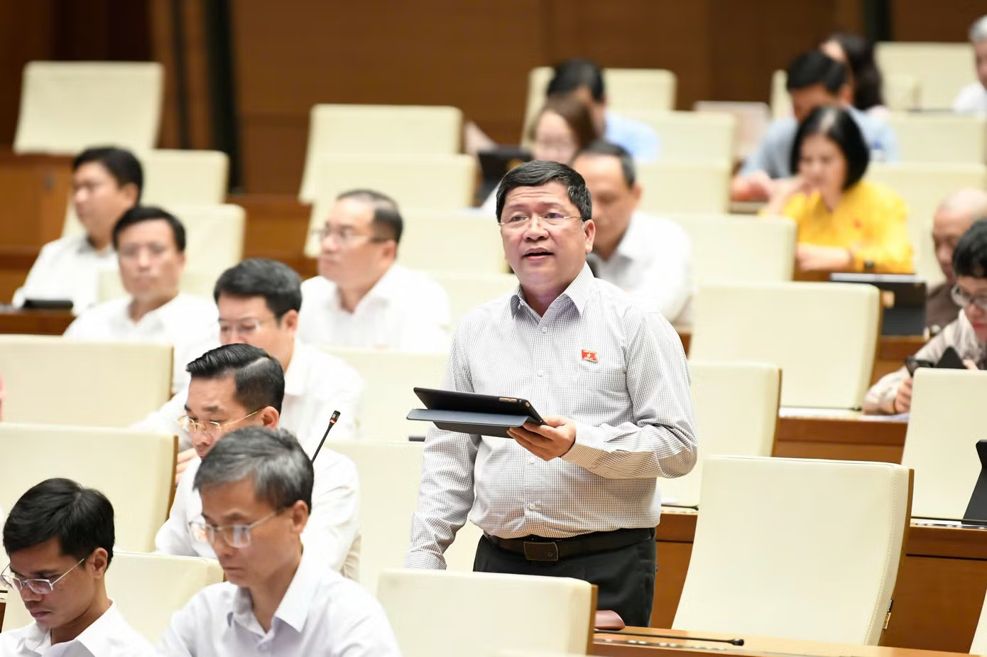 Đại biểu Quốc hội: Trao 'chìa khóa vàng' thể chế để Hà Nội phát triển - Ảnh 1.