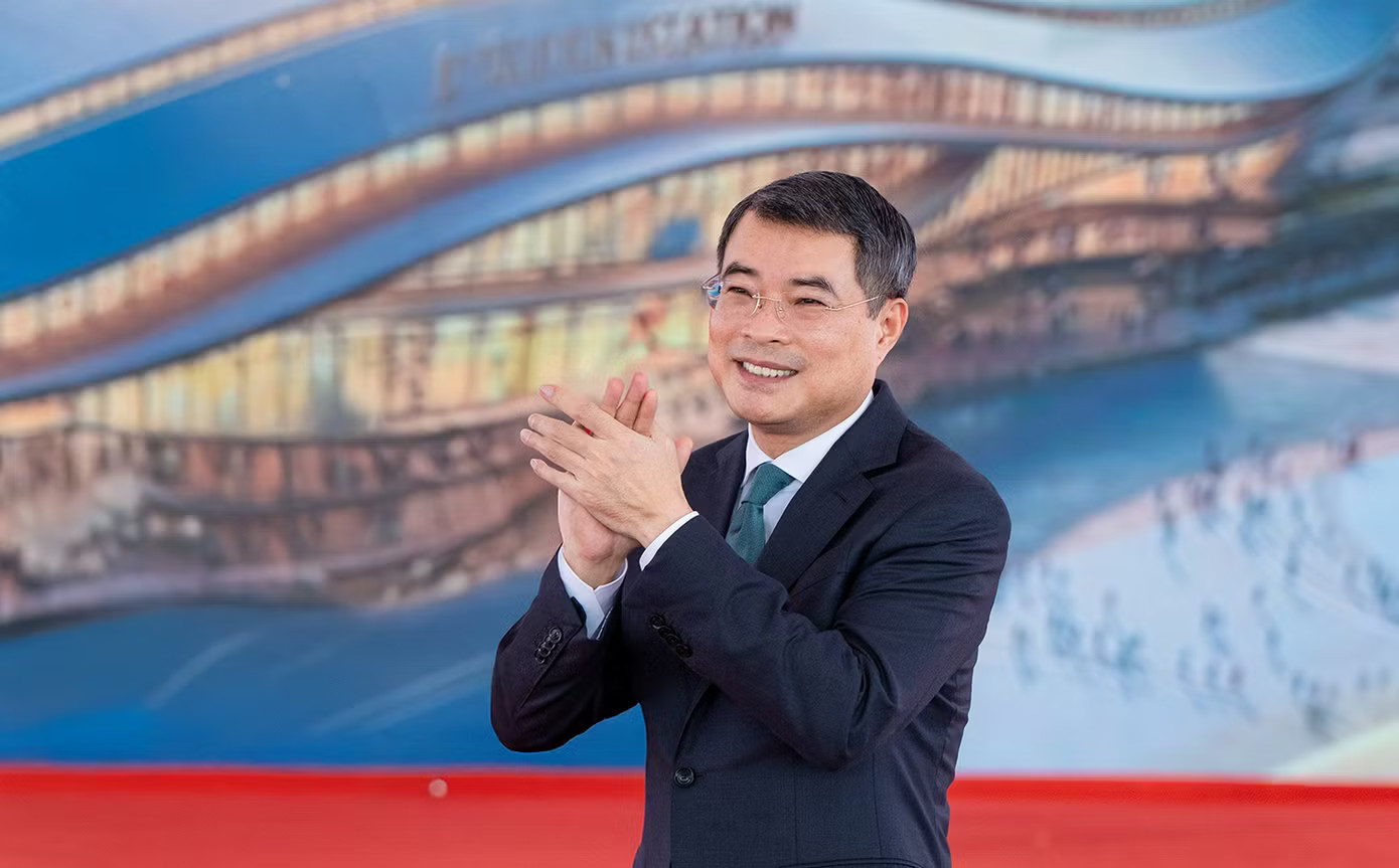 Thủ tướng Lê Minh Hưng tại lễ khởi công dự án đường sắt tốc độ cao Hà Nội - Quảng Ninh. Ảnh: Vingroup. Thủ tướng Lê Minh Hưng bấm nút khởi công đường sắt tốc độ cao Hà Nội - Quảng Ninh - Ảnh 1.