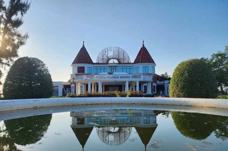 Casino đầu tiên được cấp phép hoạt động tại Việt Nam: Bị bỏ hoang nhiều năm, sắp thành ‘thỏi vàng’ cao đến 9 tầng- Ảnh 1.
