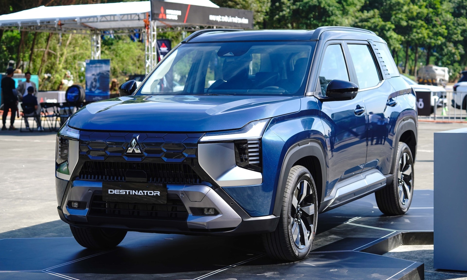 mitsubishi destinator