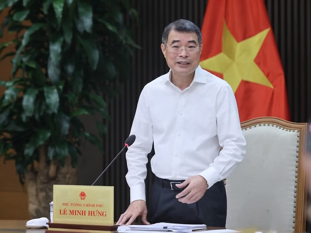 Thủ tướng Lê Minh Hưng phát biểu tại cuộc họp. Ảnh: VGP Trước 20/4, các bộ phải trình phương án cắt giảm thủ tục hành chính - Ảnh 1.