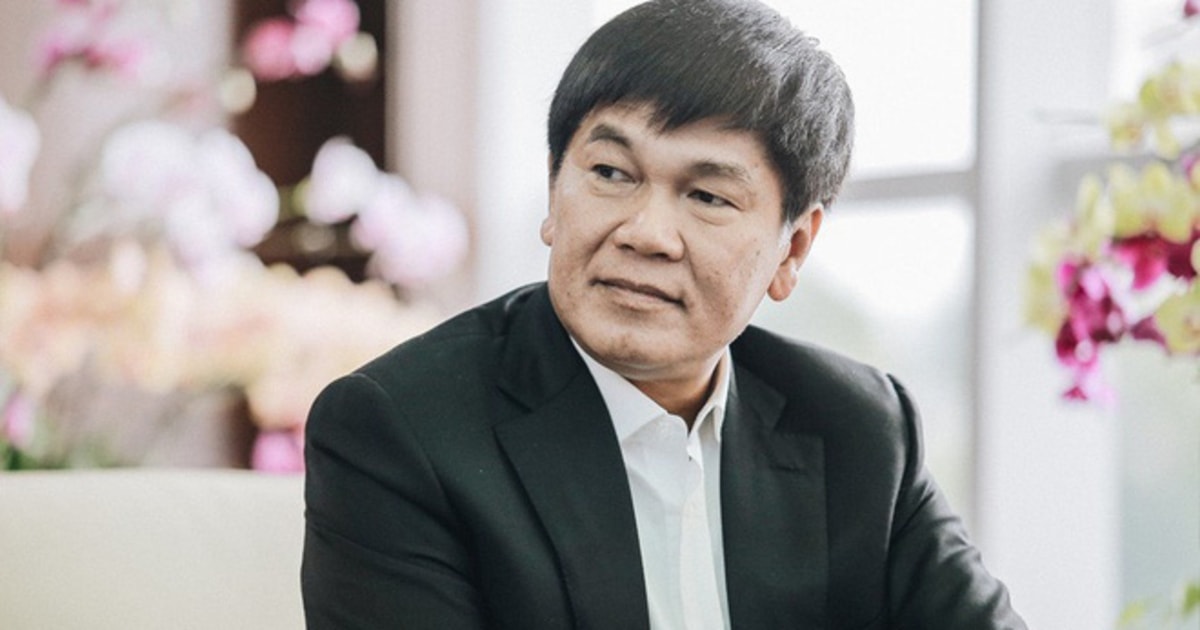 Con trai 'vua thép' Trần Đình Long không mua hết 50 triệu cổ phiếu HPG đã đăng ký