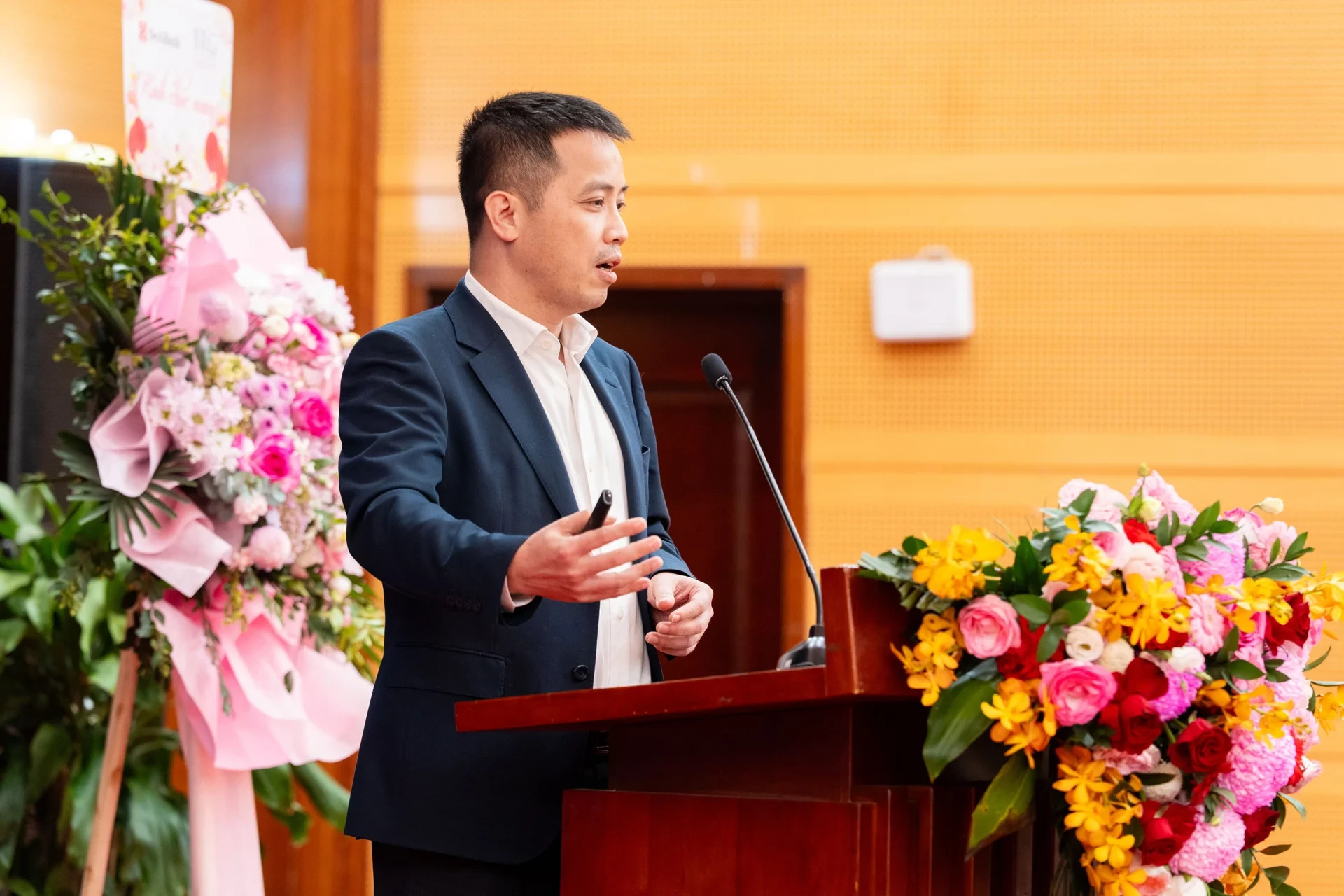 Nhắc đến Vingroup, Hòa Phát, THACO, Masan… chuyên gia nói về bước chuyển lớn của doanh nghiệp tư nhân sau 40 năm - Ảnh 2.