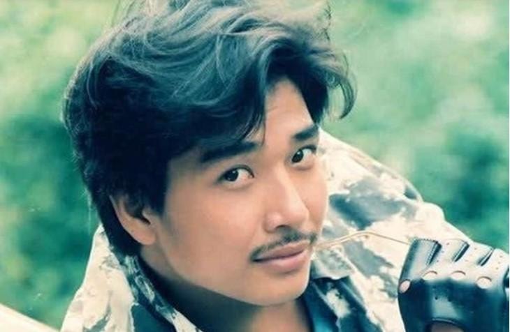 ‘Nam thần’ Việt từng nhận cát-xê 60 cây vàng/phim: Tuyên bố giải nghệ khi chưa đầy 30 tuổi, có vợ là NSND nổi tiếng cả nước
