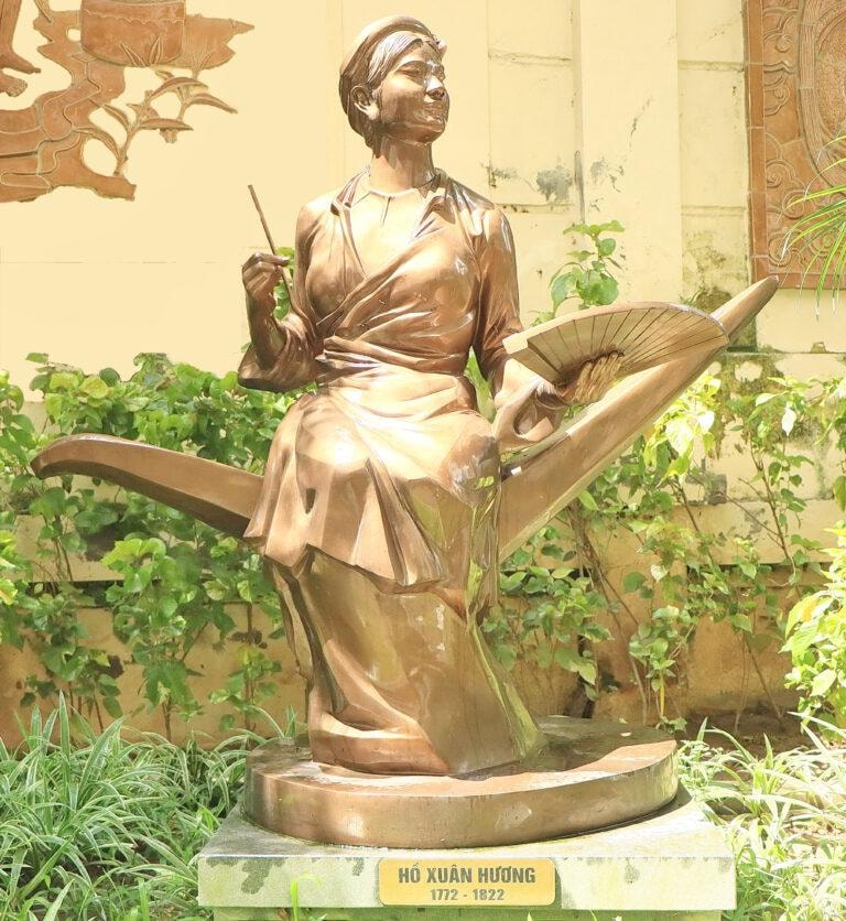 ho-xuan-huong-2_1776248576.jpg