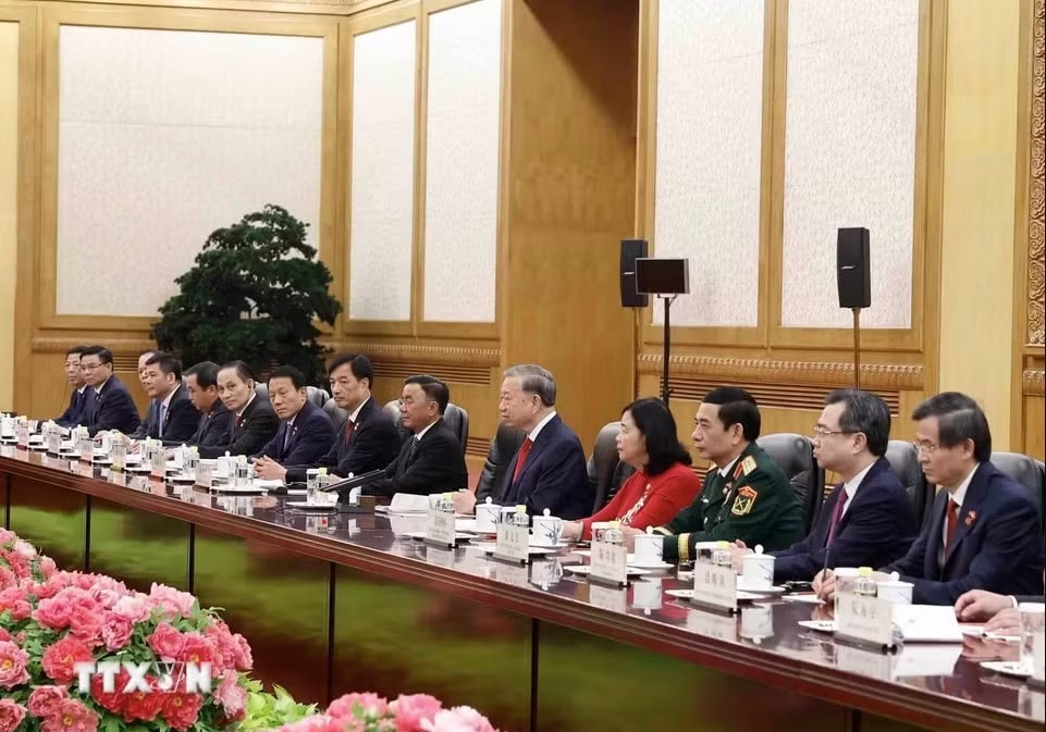 Tổng Bí thư, Chủ tịch nước Việt Nam và Trung Quốc trao đổi nhiều vấn đề quan trọng - Ảnh 3.
