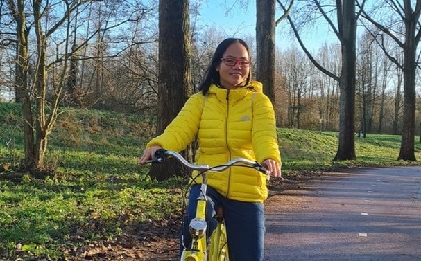 Tiến sĩ người Việt đang giảng dạy tại Đại học ở Hà Lan nói thẳng sự thật với phụ huynh về ‘cây đũa thần du học’, mốc thời gian để con đi và điều cần lưu tâm