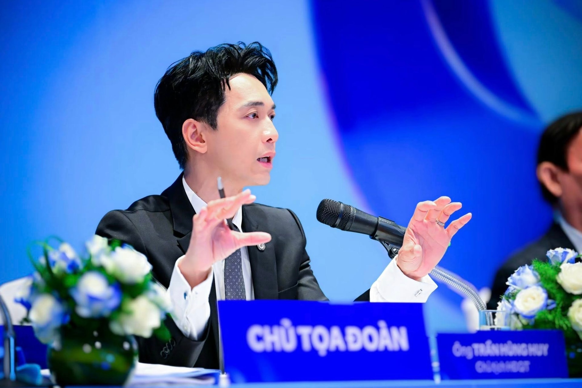 Chủ tịch ACB Trần Hùng Huy: Ở vị trí điều hành mà không cập nhật kiến thức liên tục, mỗi năm có thể 'khấu hao' tới 15% năng lực của chính mình