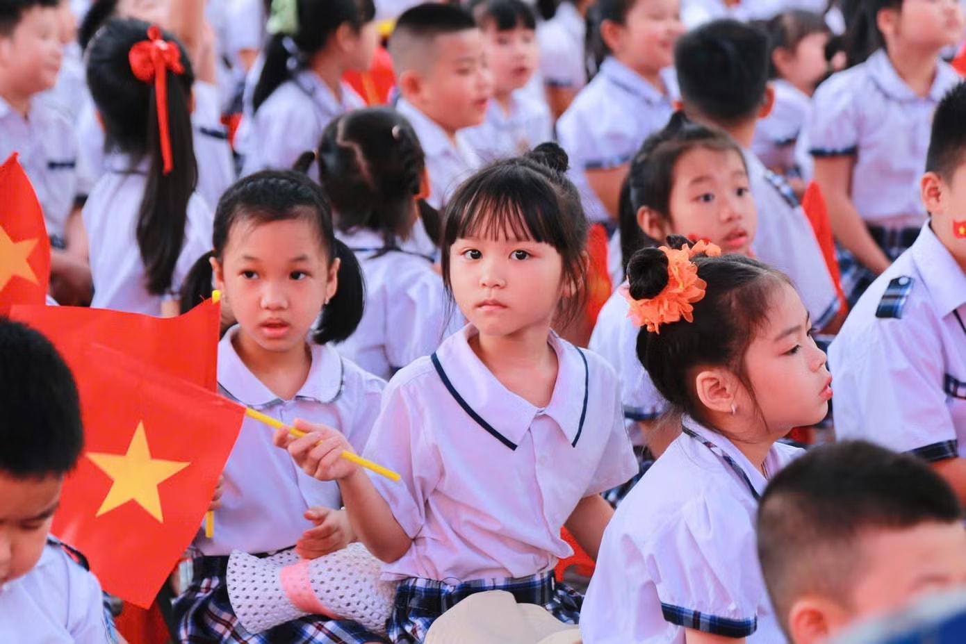 Thu nhập xác định người phụ thuộc: Mức 3 triệu đồng có theo kịp thực tế? - Ảnh 2.