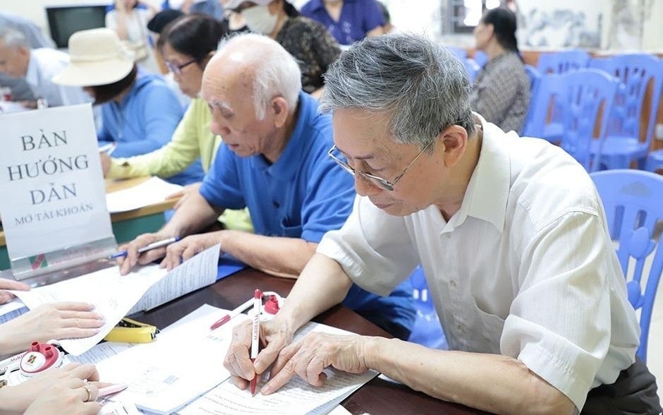 Tăng lương hưu và trợ cấp hàng tháng thêm 15% trong năm 2026: Nhóm đối tượng nào được hưởng, cách tính và cơ chế hỗ trợ bổ sung?