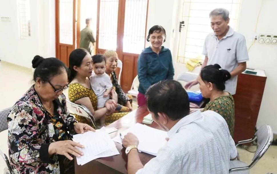 Mỗi hộ gia đình sẽ nhận số tiền mặt 2.000.000 đồng, áp dụng từ 2026-2030: Nhóm đối tượng nào được hưởng, thời điểm nhận và tại địa phương nào?