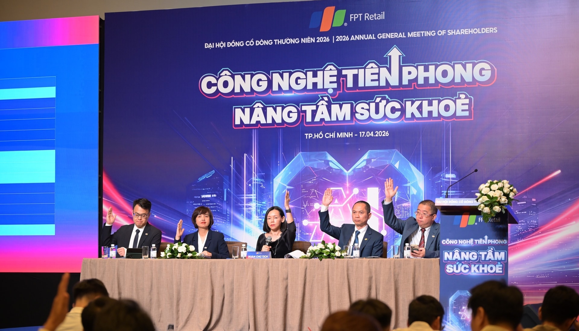 FPT Retail hướng tới mốc doanh thu gần 60.000 tỷ đồng, Long Châu tiếp tục là 'đầu tàu' tăng trưởng