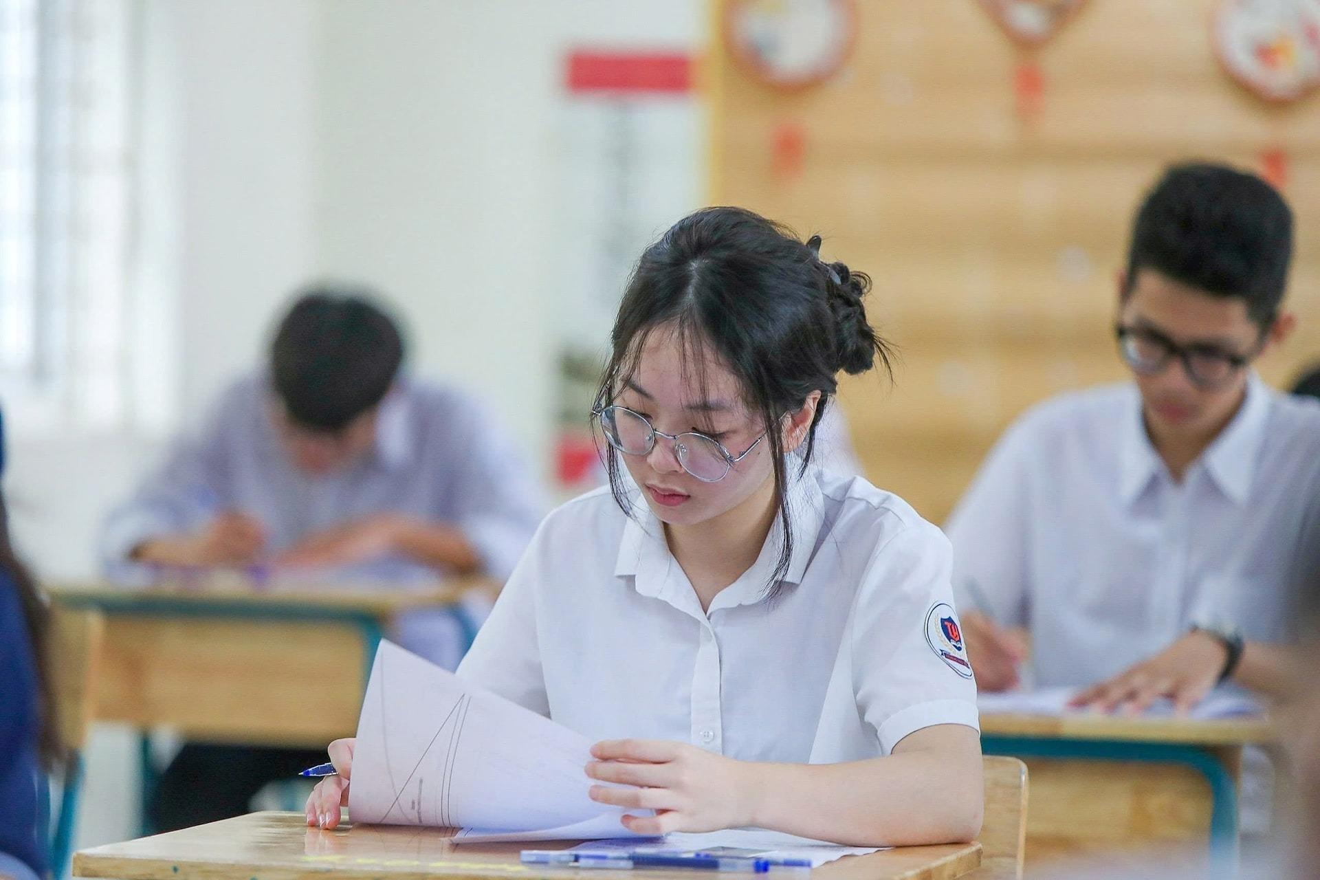 Loạt trường THPT tư 'đình đám' Hà Nội có học phí dưới 5 triệu/tháng