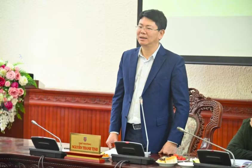 Cắt giảm thủ tục hành chính: Bộ Tư pháp phải làm gương, làm mẫu - Ảnh 1.