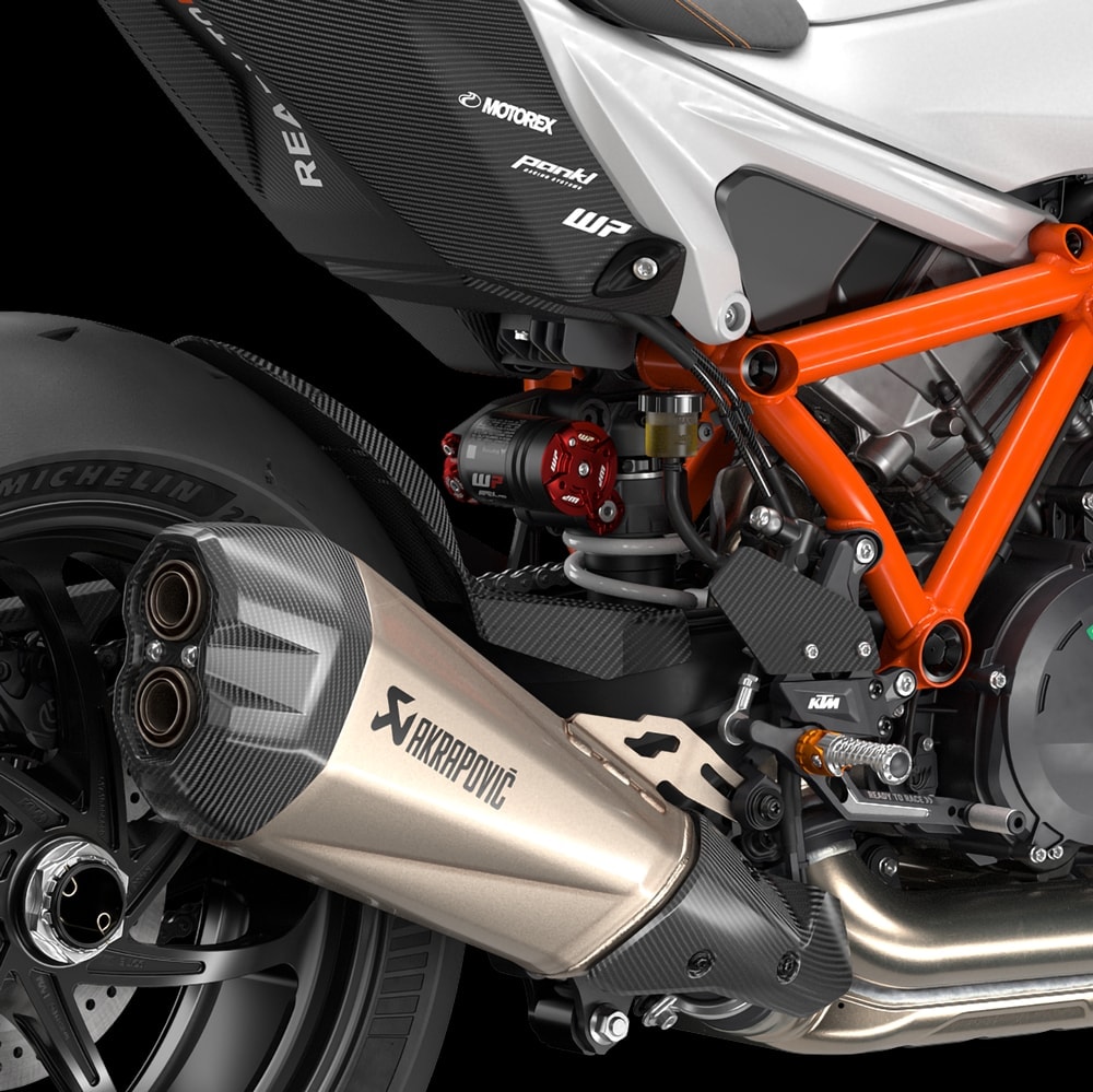 KTM 1390 Super Duke RR 9