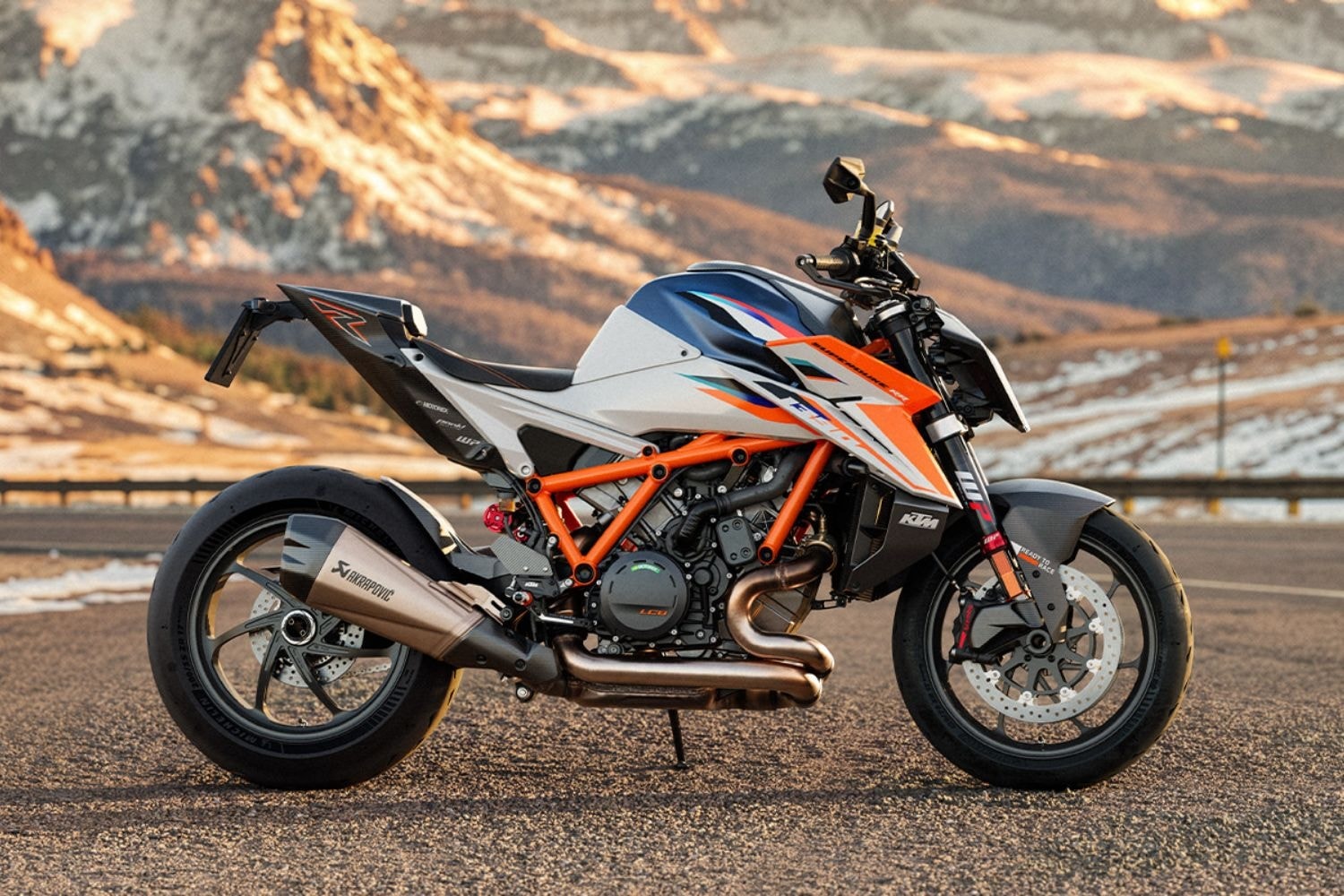 KTM 1390 Super Duke RR 2