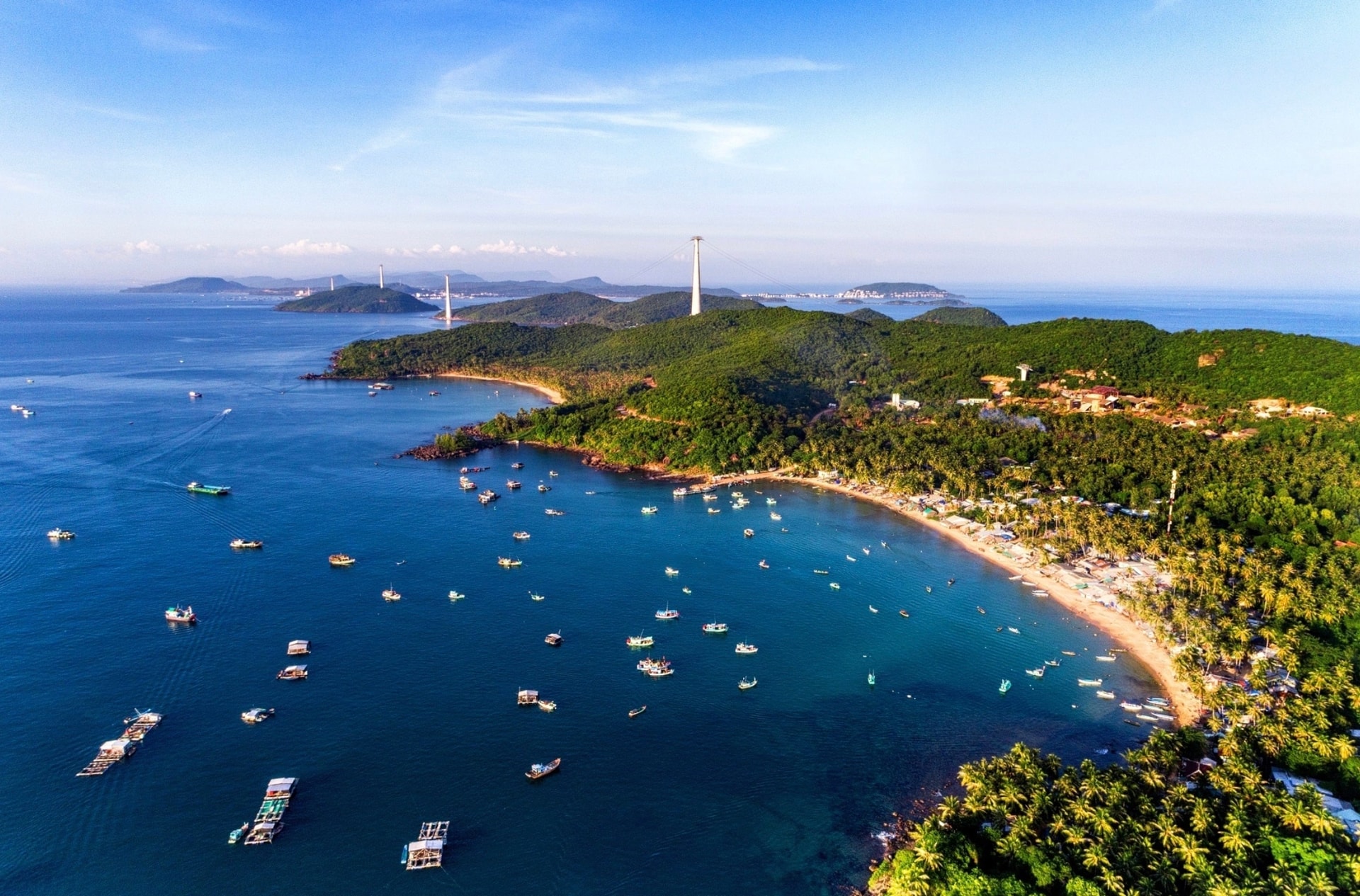 Đặc khu lớn bậc nhất Việt Nam được ví như 'thiên đường' trên báo quốc tế- Ảnh 2.