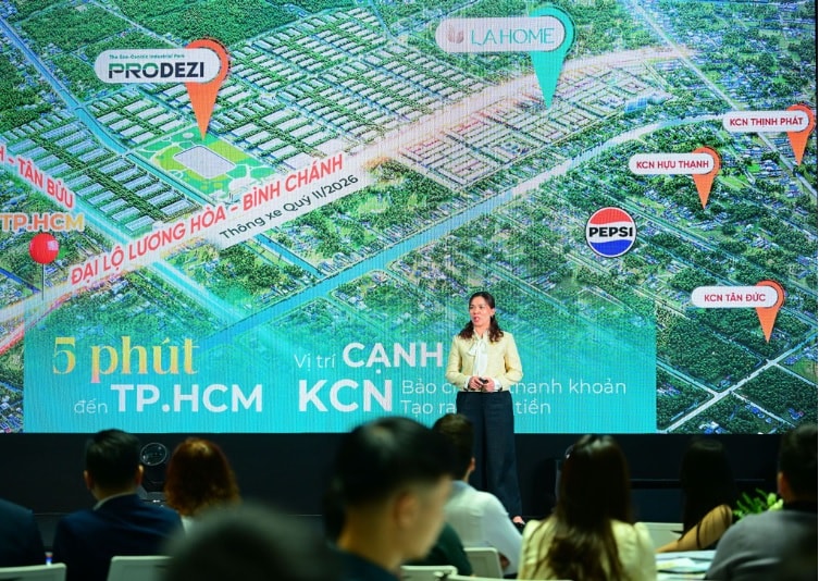 Bất động sản Vành đai 3 TP. HCM trước giờ ‘G’: Kịch bản Hà Nội lặp lại, Bến Lức trở thành điểm rơi của dòng vốn- Ảnh 4. Bất động sản Vành đai 3 TP. HCM trước giờ ‘G’: Kịch bản Hà Nội lặp lại, Bến Lức trở thành điểm rơi của dòng vốn- Ảnh 4.