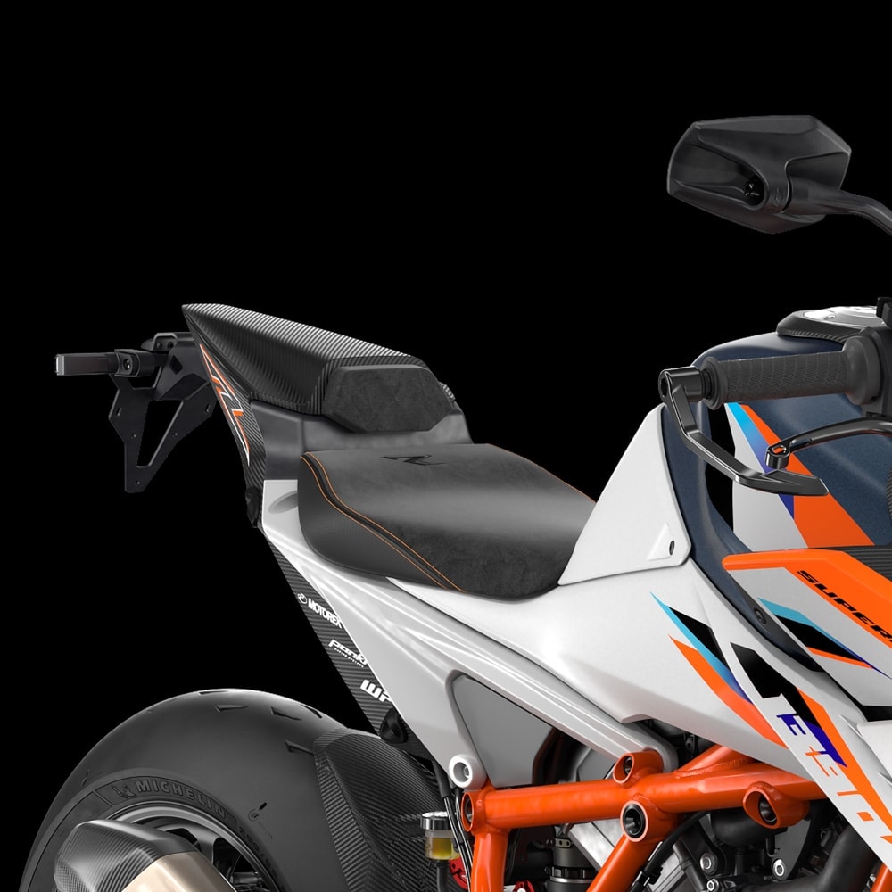 KTM 1390 Super Duke RR 7