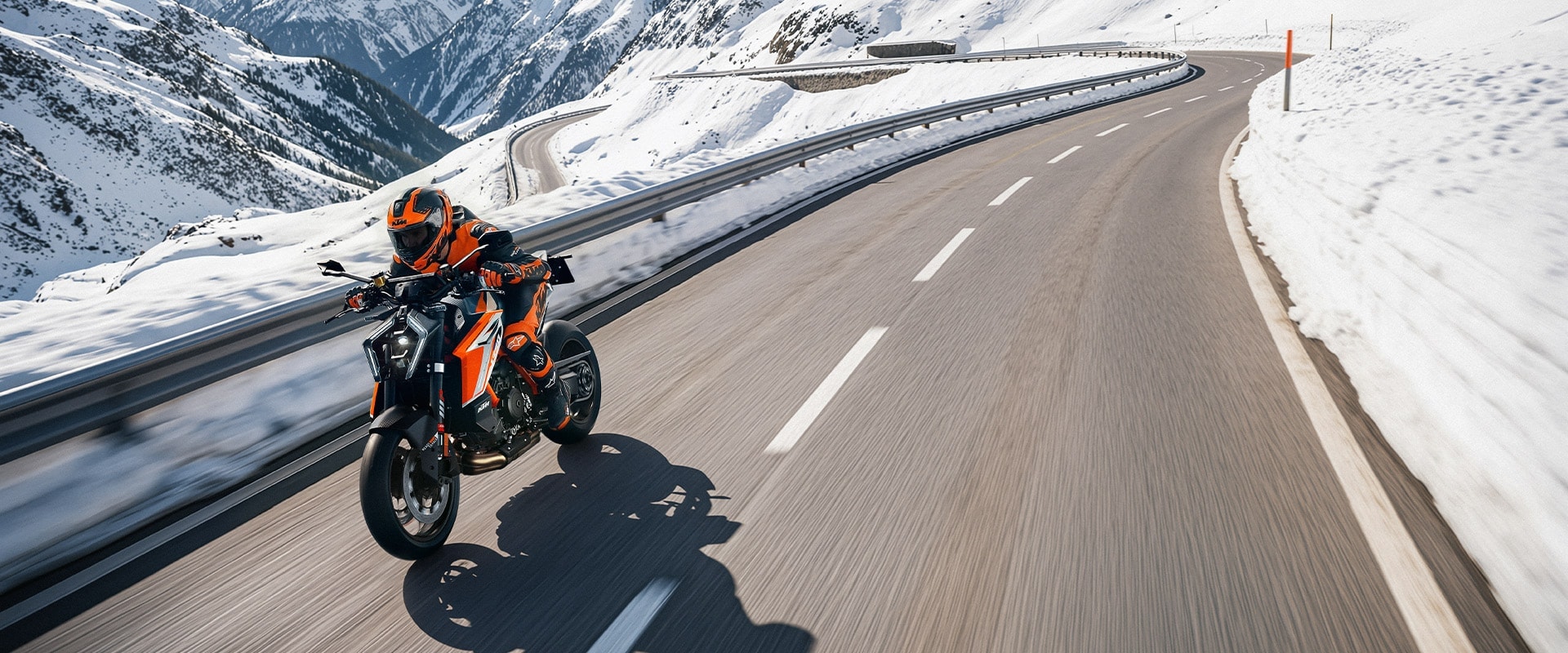 KTM 1390 Super Duke RR 3