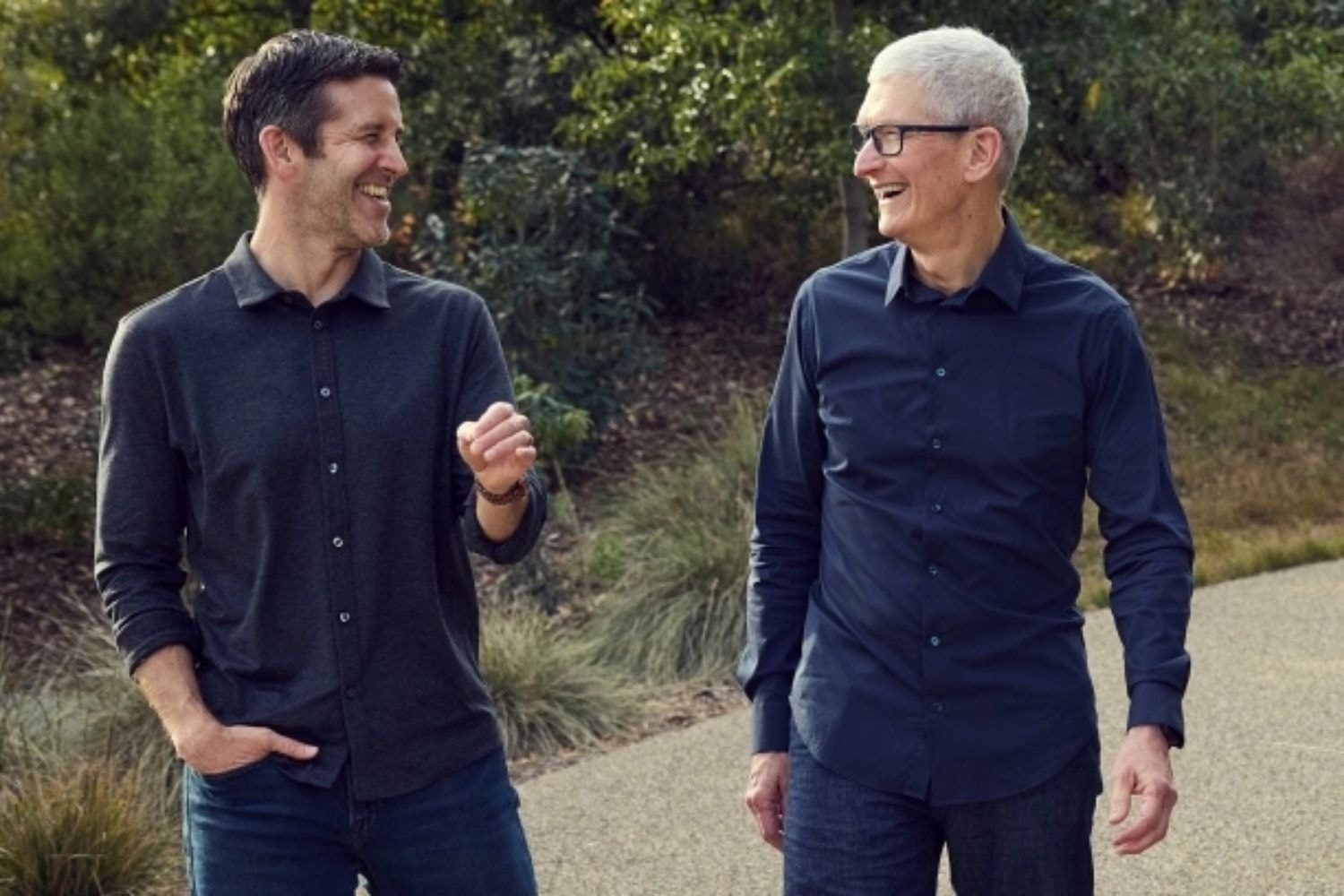 apple-thay-doi-ceo.jpg