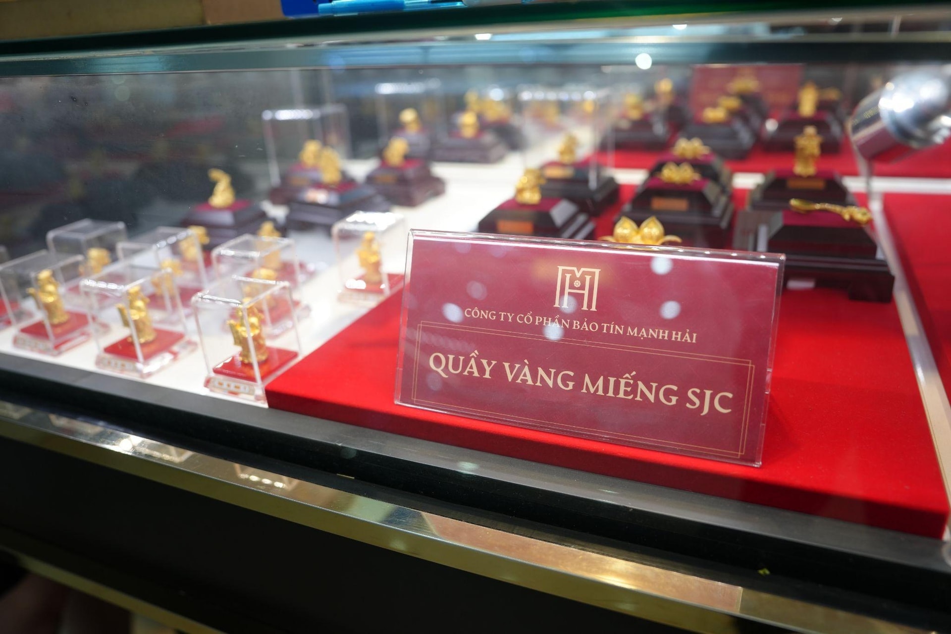 Hiệp hội Kinh doanh Vàng Việt Nam kiến nghị tháo gỡ 'điểm nghẽn' thị trường - Ảnh 2.