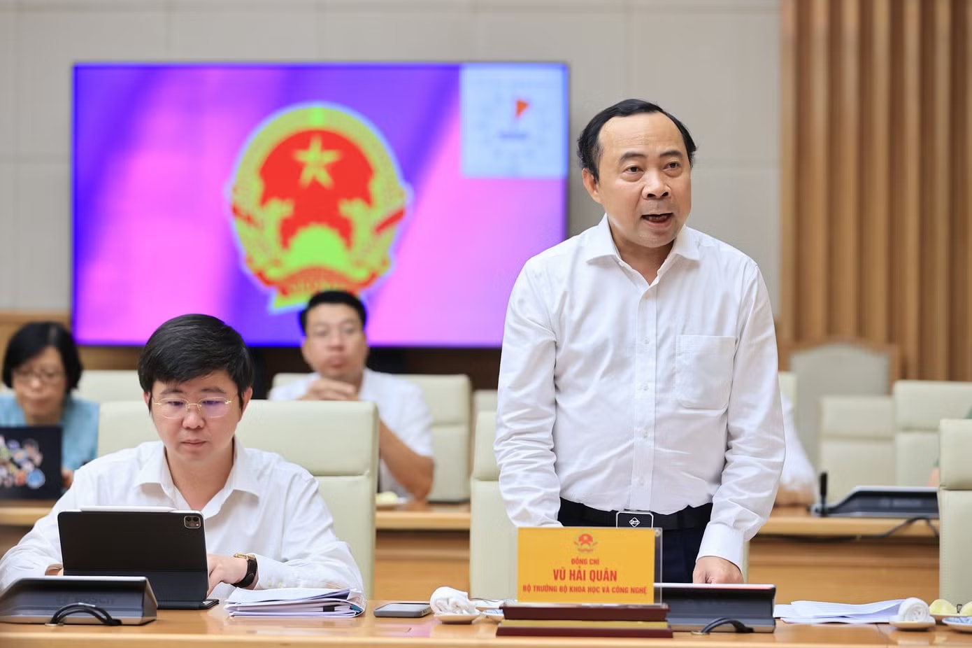 Thủ tướng Lê Minh Hưng: Tỉ trọng kinh tế số trong GDP phải đạt 30% - Ảnh 2.