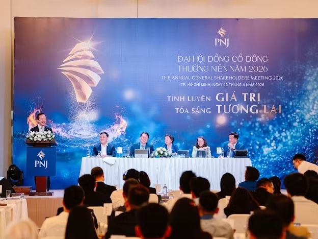 Vì sao nhiều người mua trang sức mỏng nhẹ? - Ảnh 1.