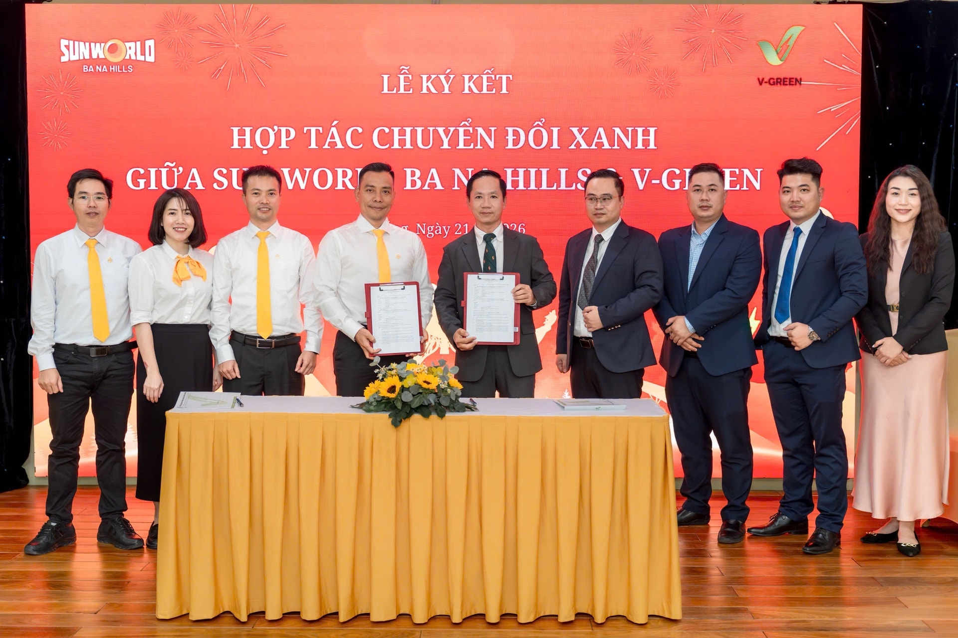Tỷ phú Phạm Nhật Vượng và 'cộng sự cũ' ở Đông Âu bắt tay tại dự án 2 tỷ USD - Ảnh 1.