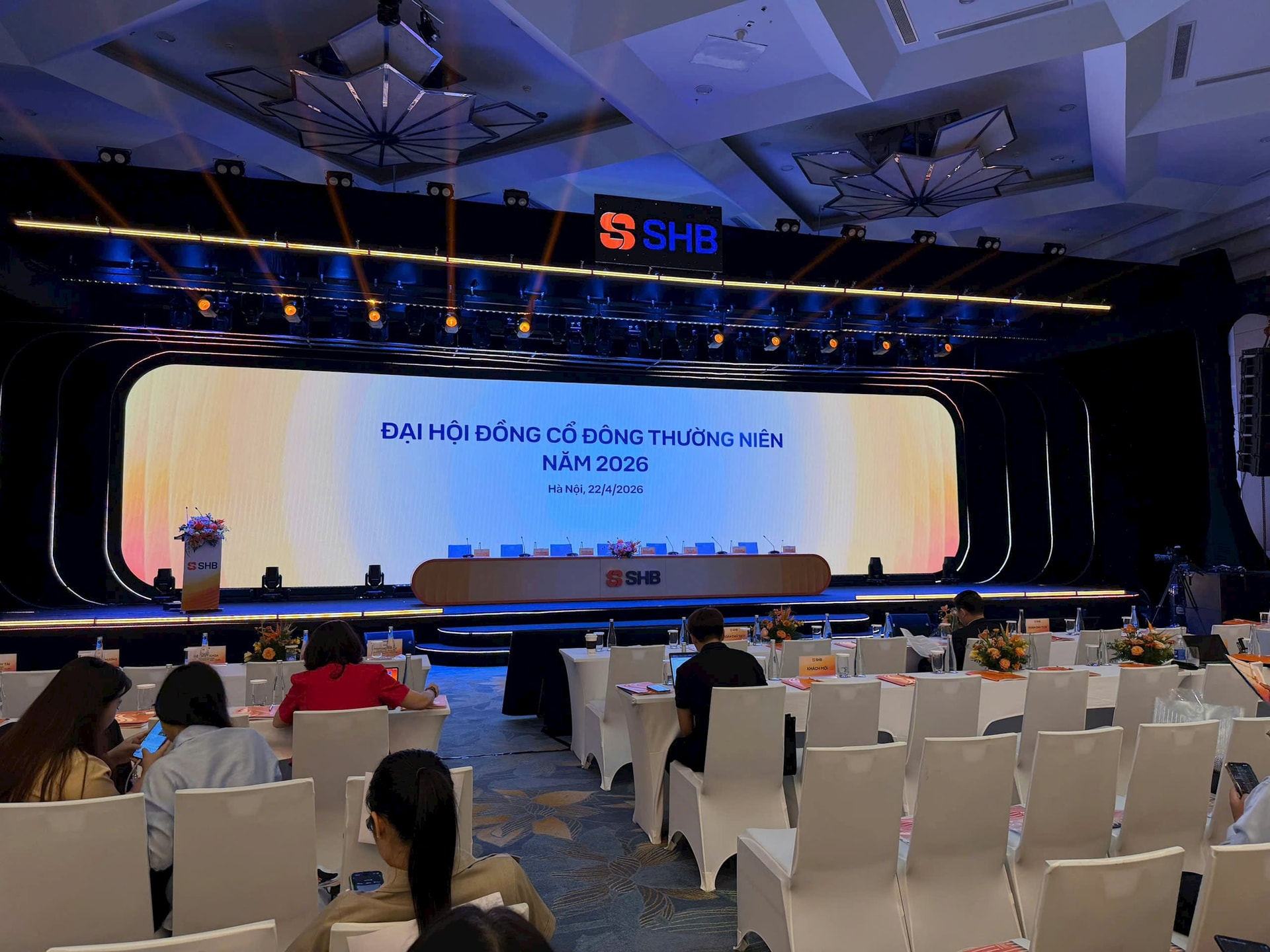 [Live] ĐHĐCĐ Ngân hàng SHB: 4.000 cổ đông tham dự, thay đổi nhận diện thương hiệu, chia cổ tức 16%