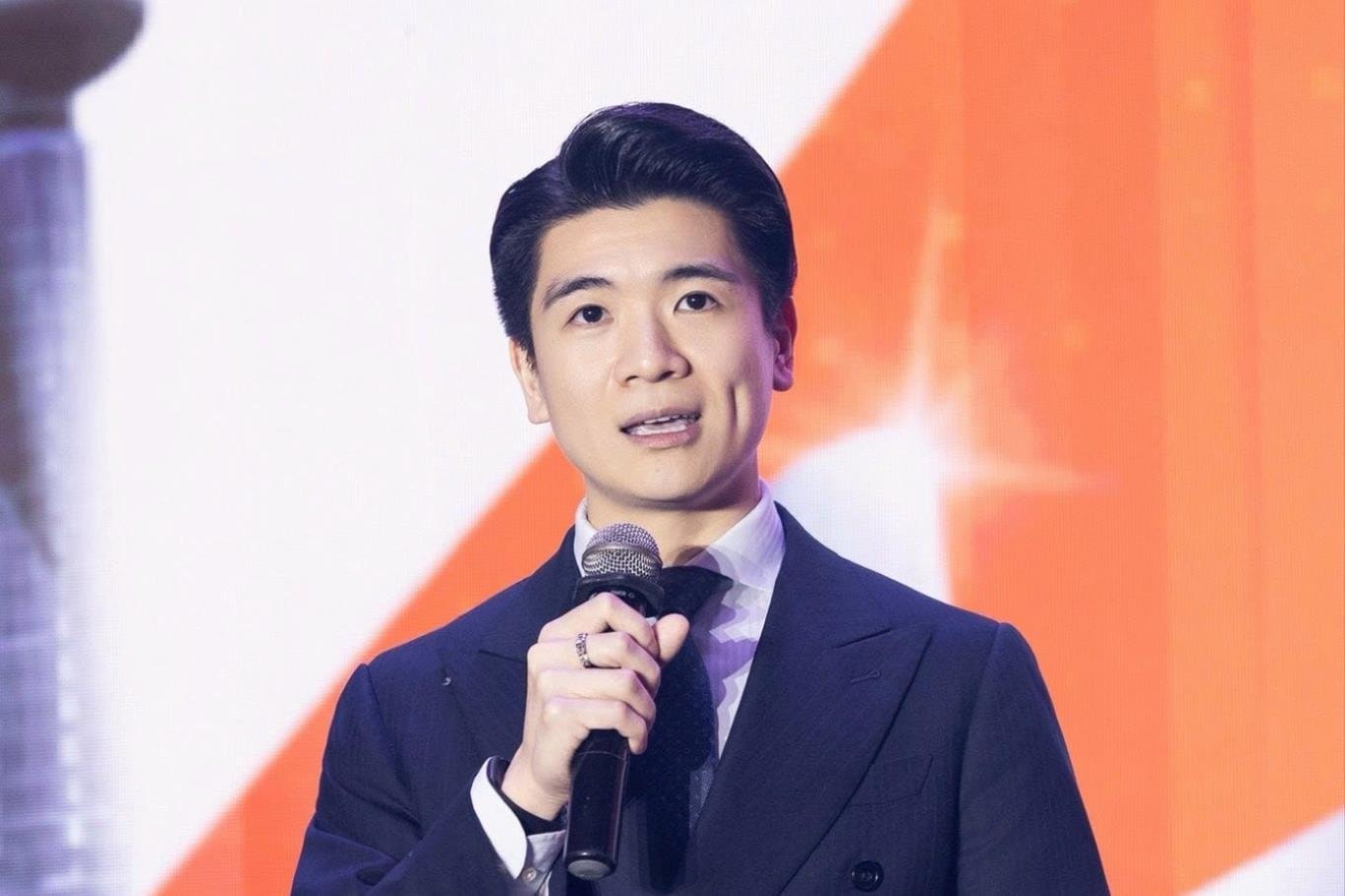 Ông Đỗ Quang Vinh: ‘Thai nghén ấp ủ bao nhiêu ngày chờ mong con được chính thức ra đời’