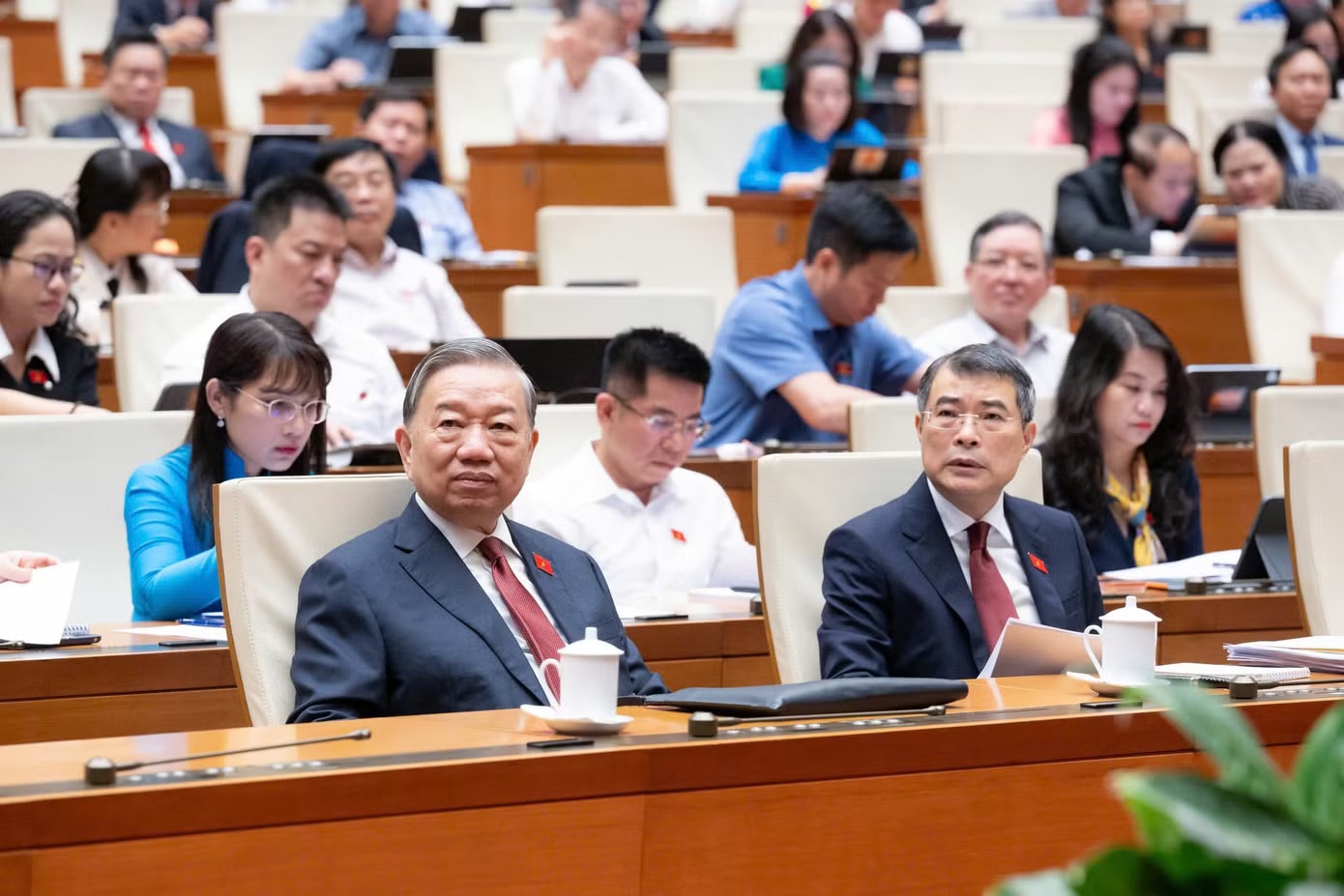 Quốc hội họp phiên bế mạc, quyết định nhiều nội dung quan trọng, cấp bách - Ảnh 1.
