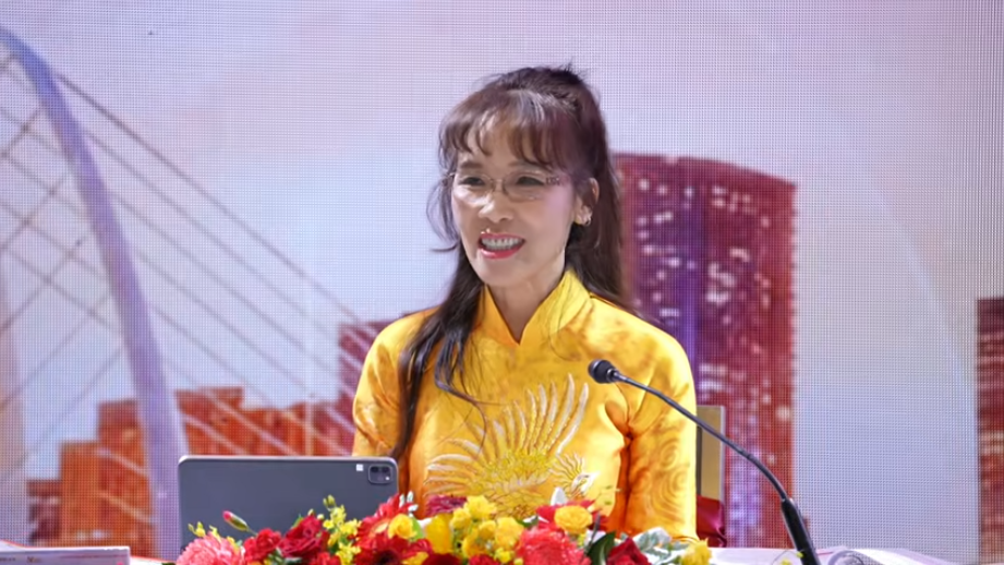 [LIVE] ĐHĐCĐ HDBank: Mục tiêu lợi nhuận kỷ lục 30.100 tỷ đồng, chia cổ tức 30% và thành lập ngân hàng tại IFC