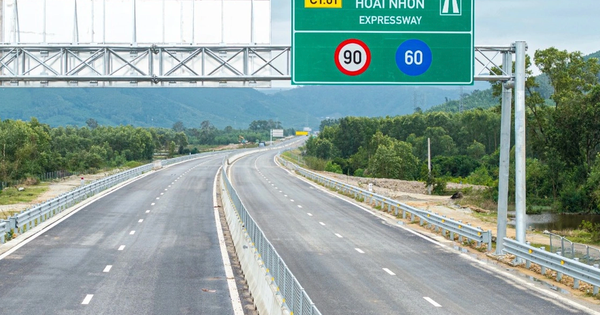 Thông xe 4 tháng, cao tốc 20.400 tỷ giảm tải cho tuyến quốc lộ dài nhất cả nước vẫn chưa được khai thác
