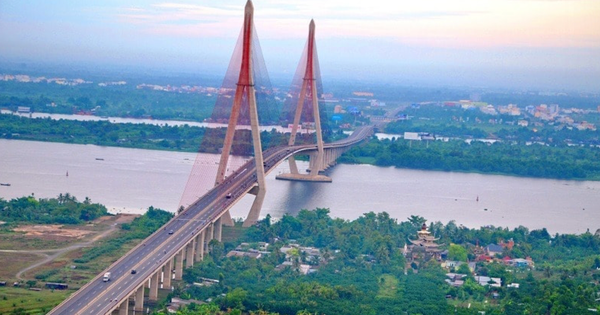 Cây cầu độc đạo kết nối loạt tỉnh thành miền Tây đến TP. HCM: Từng giữ kỷ lục Đông Nam Á, nay nguy cơ quá tải