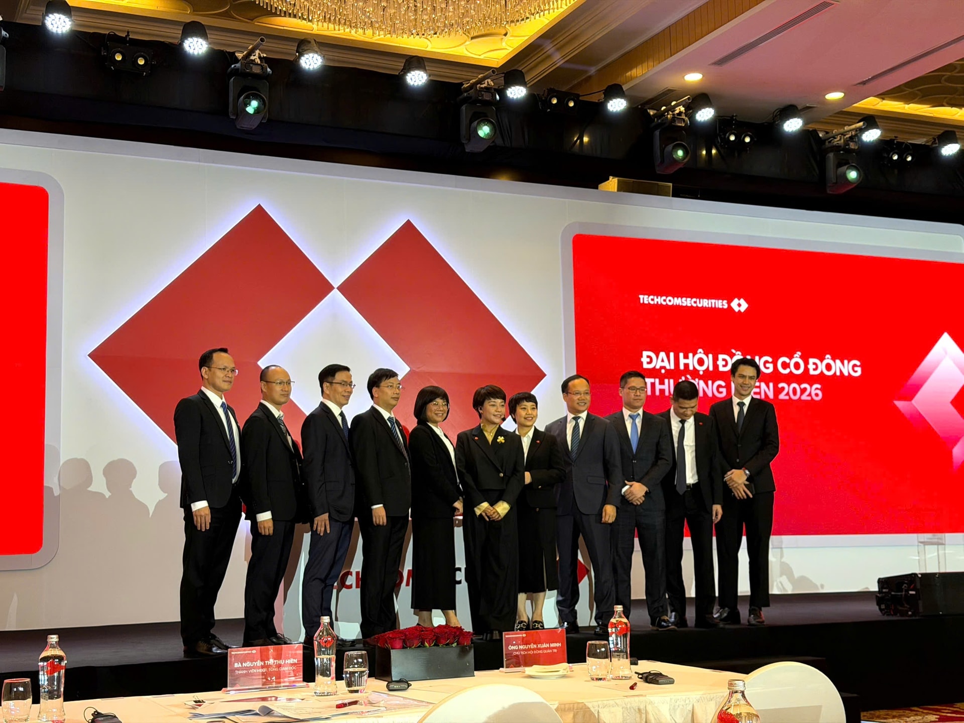 [Live] ĐHĐCĐ TCBS (TCX): Đặt mục ti&ecirc;u l&atilde;i hơn 7.500 tỷ đồng, chia 460 triệu cổ phiếu thưởng - Ảnh 1.